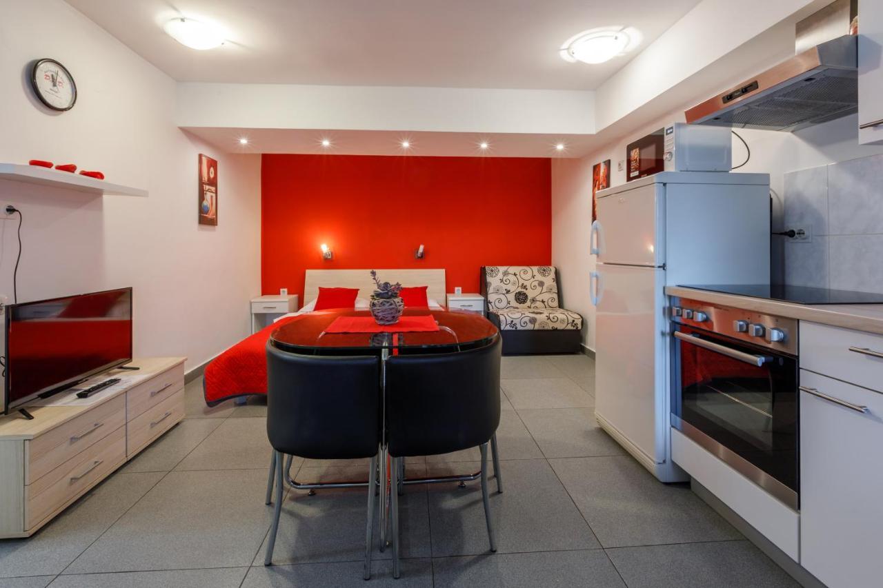 Apartmani Visnja Crikvenica Exterior photo