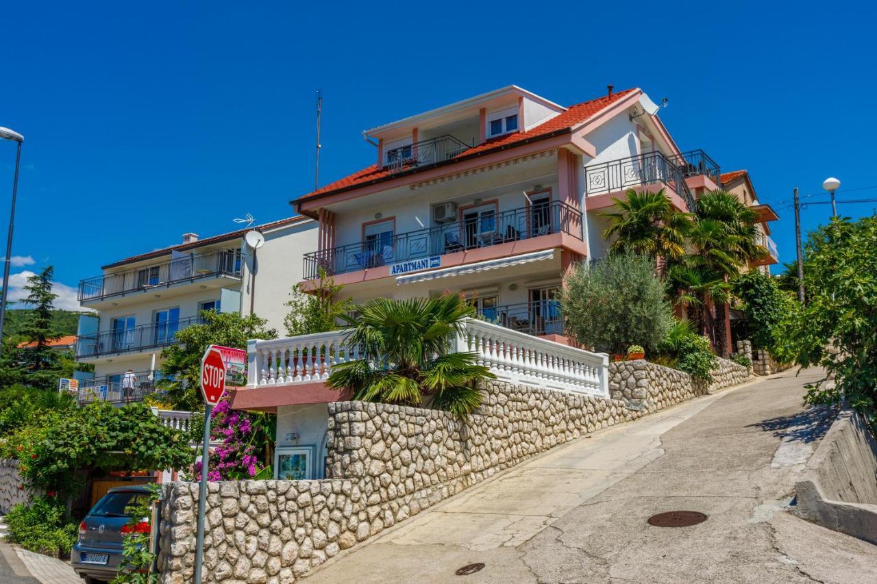 Apartmani Visnja Crikvenica Exterior photo